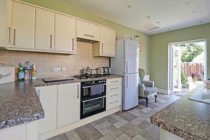 Kitchen- click for photo gallery